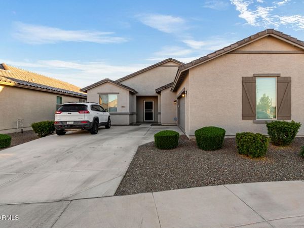 10637 W CROWN KING Road, Tolleson, AZ 85353