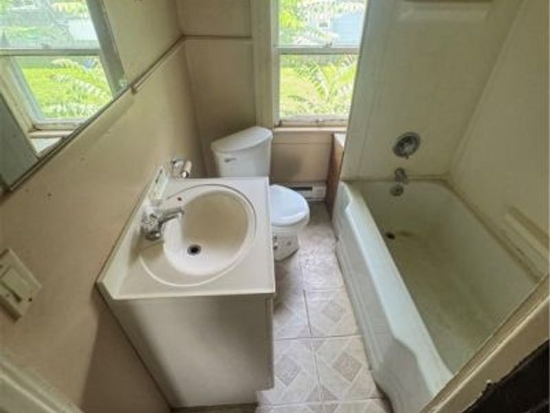 148 Oak Street, Elyria, OH 44035 Photo 13