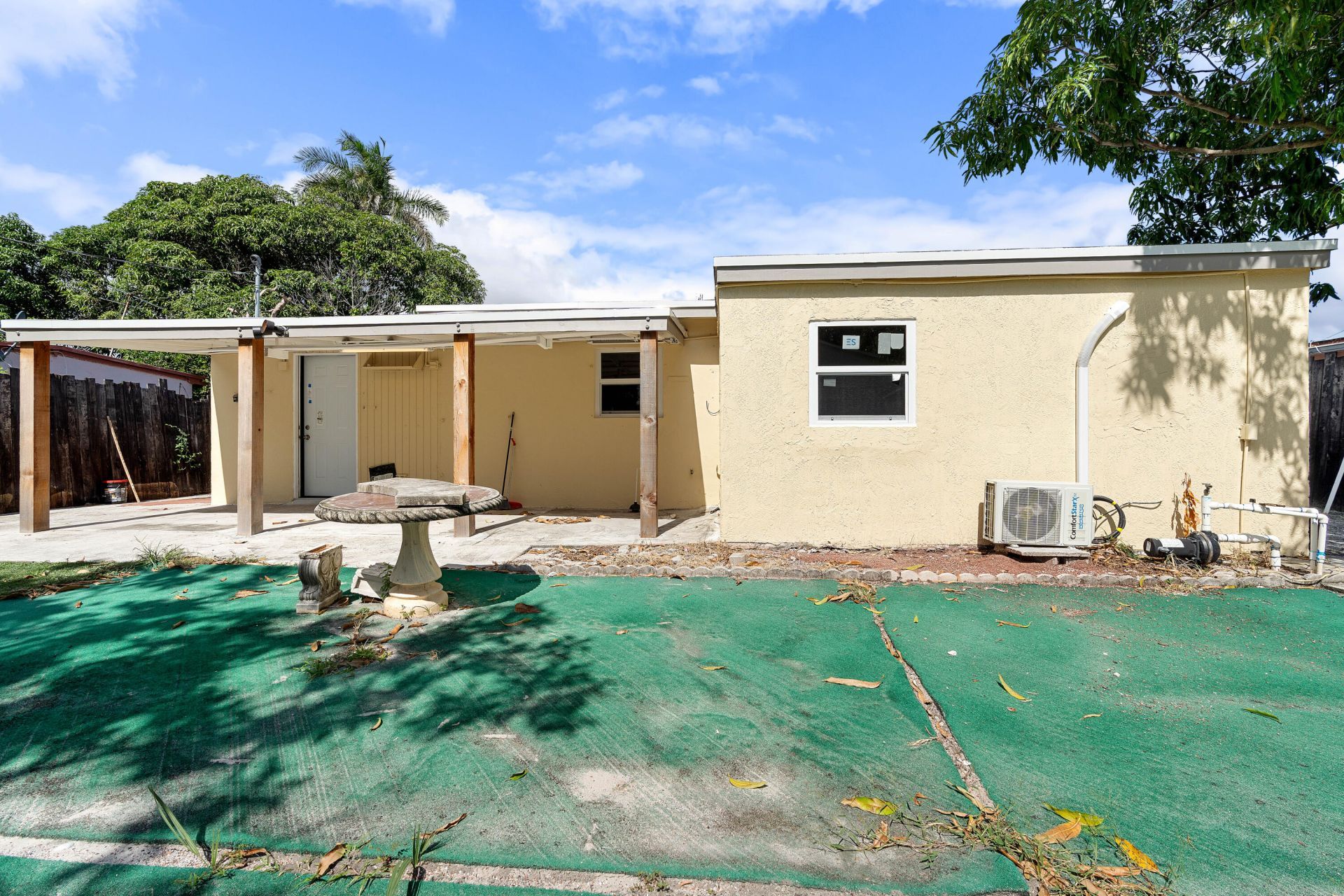 200 Plum Tree Drive, Lake Worth, FL 33462 Photo