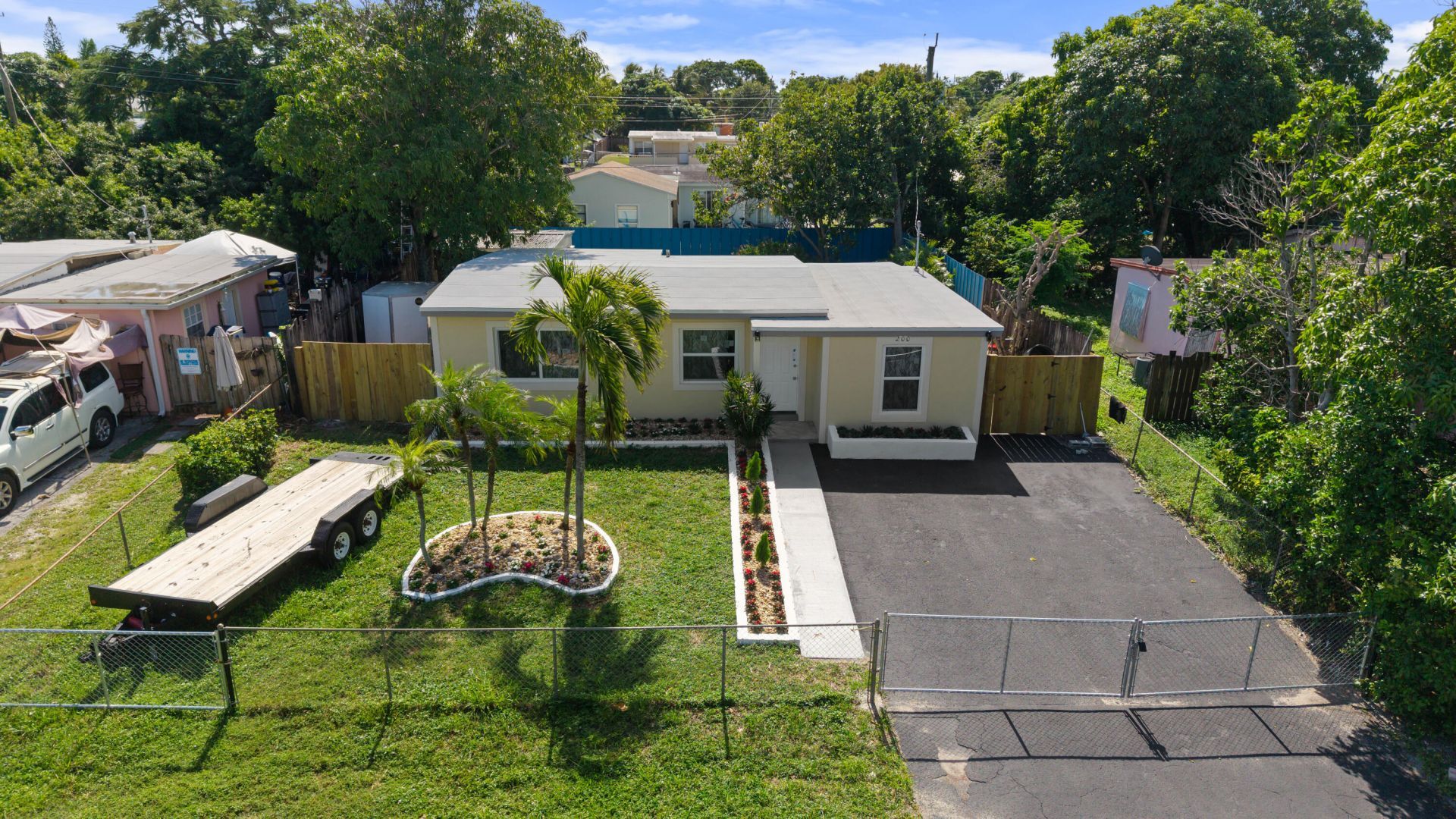 200 Plum Tree Drive, Lake Worth, FL 33462 Photo