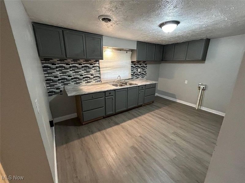 3328 W 61st Street, Cleveland, OH 44102 Photo 2