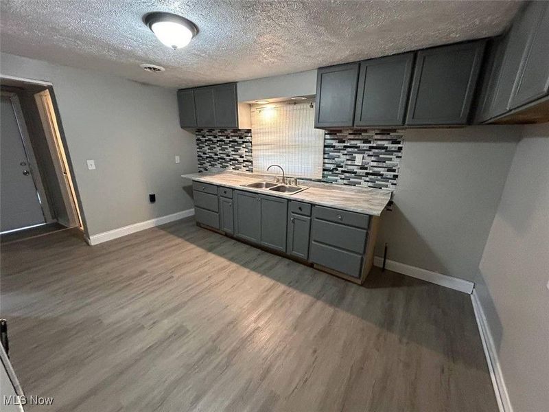 3328 W 61st Street, Cleveland, OH 44102 Photo 5