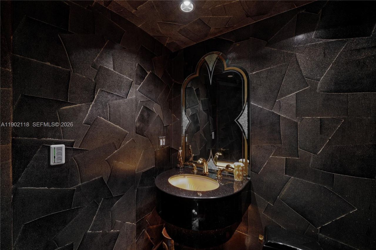 300 S Pointe Dr, Unit TH 3103, Miami Beach, FL 33139 Photo