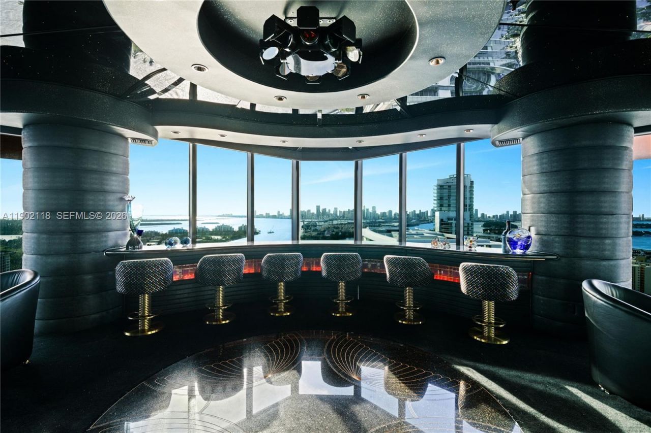 300 S Pointe Dr, Unit TH 3103, Miami Beach, FL 33139 Photo