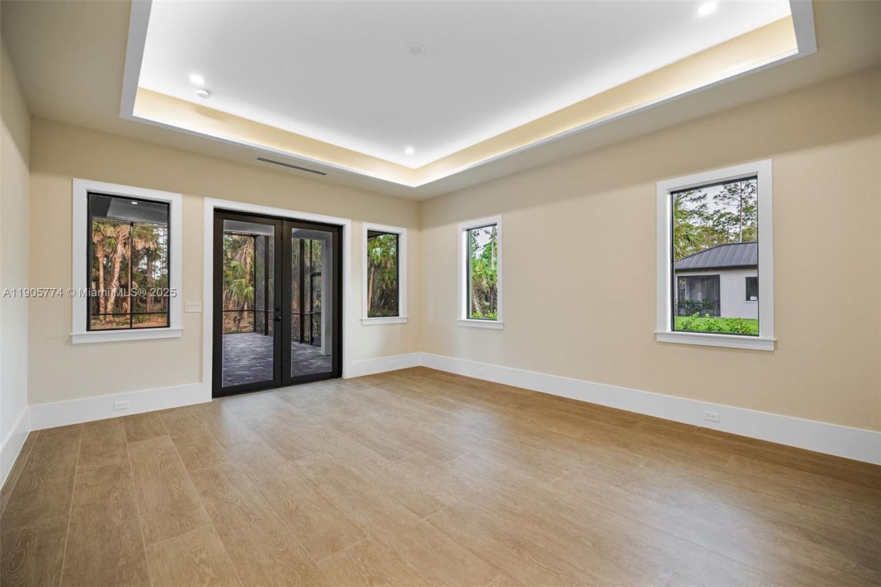 538 13th St Sw, Naples, FL 34117 Photo