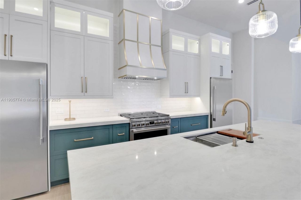 538 13th St Sw, Naples, FL 34117 Photo