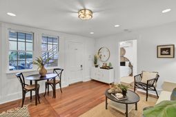 33 Pitt Street photo 4