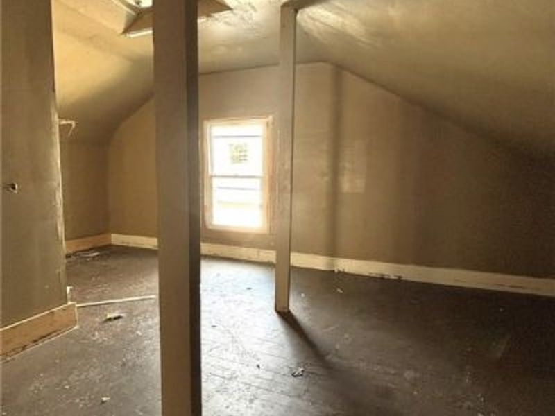 3833 E 144th Street, Cleveland, OH 44128 Photo 11