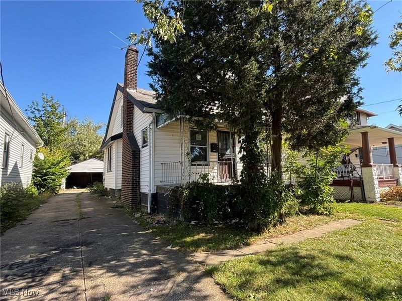 3833 E 144th Street, Cleveland, OH 44128 Photo 2