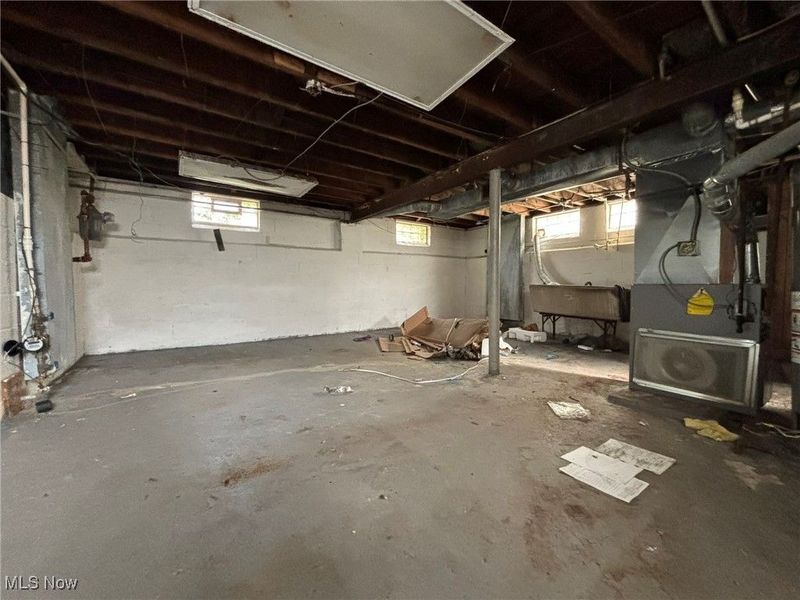 3833 E 144th Street, Cleveland, OH 44128 Photo 26