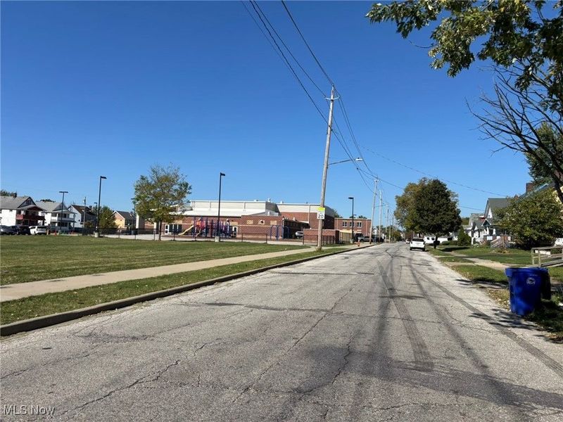 3833 E 144th Street, Cleveland, OH 44128 Photo 3