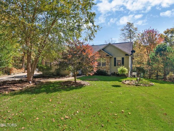 232 Victoria Circle, Jamestown, TN 38556