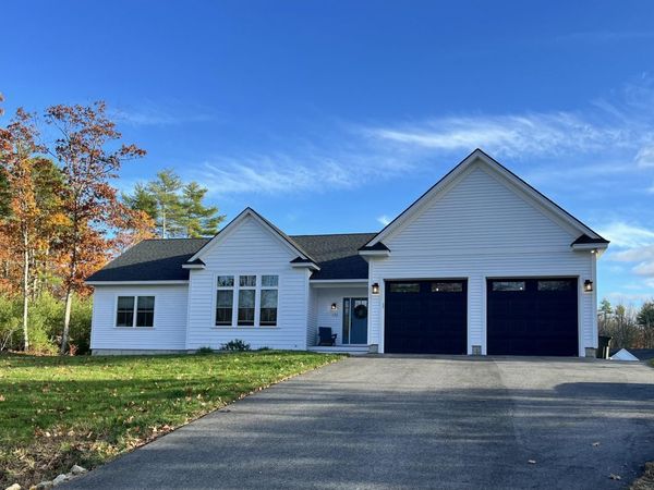 173 Tamrox Drive, Arundel, ME 04046