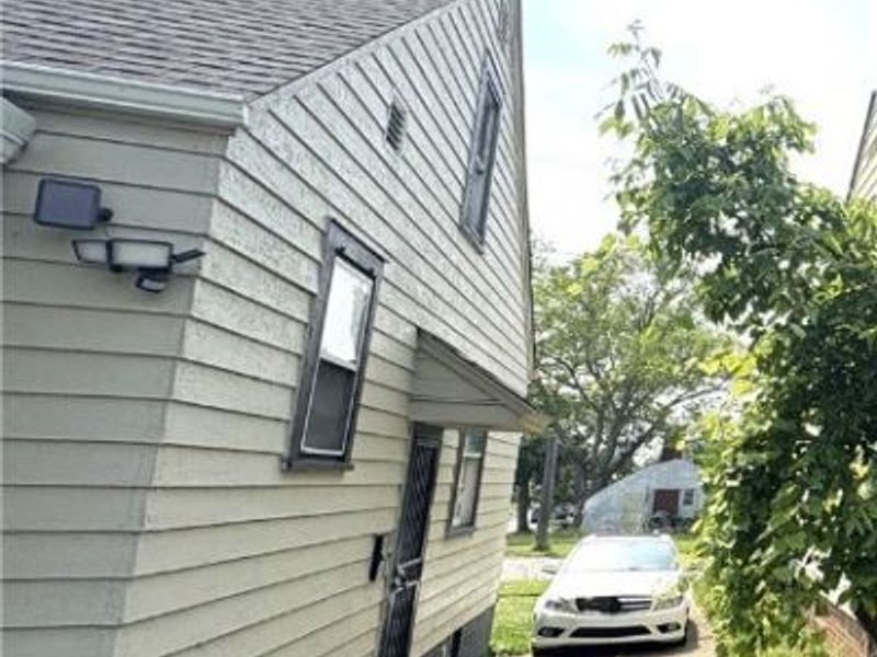 3927 E 153rd Street, Cleveland, OH 44128 Photo 32