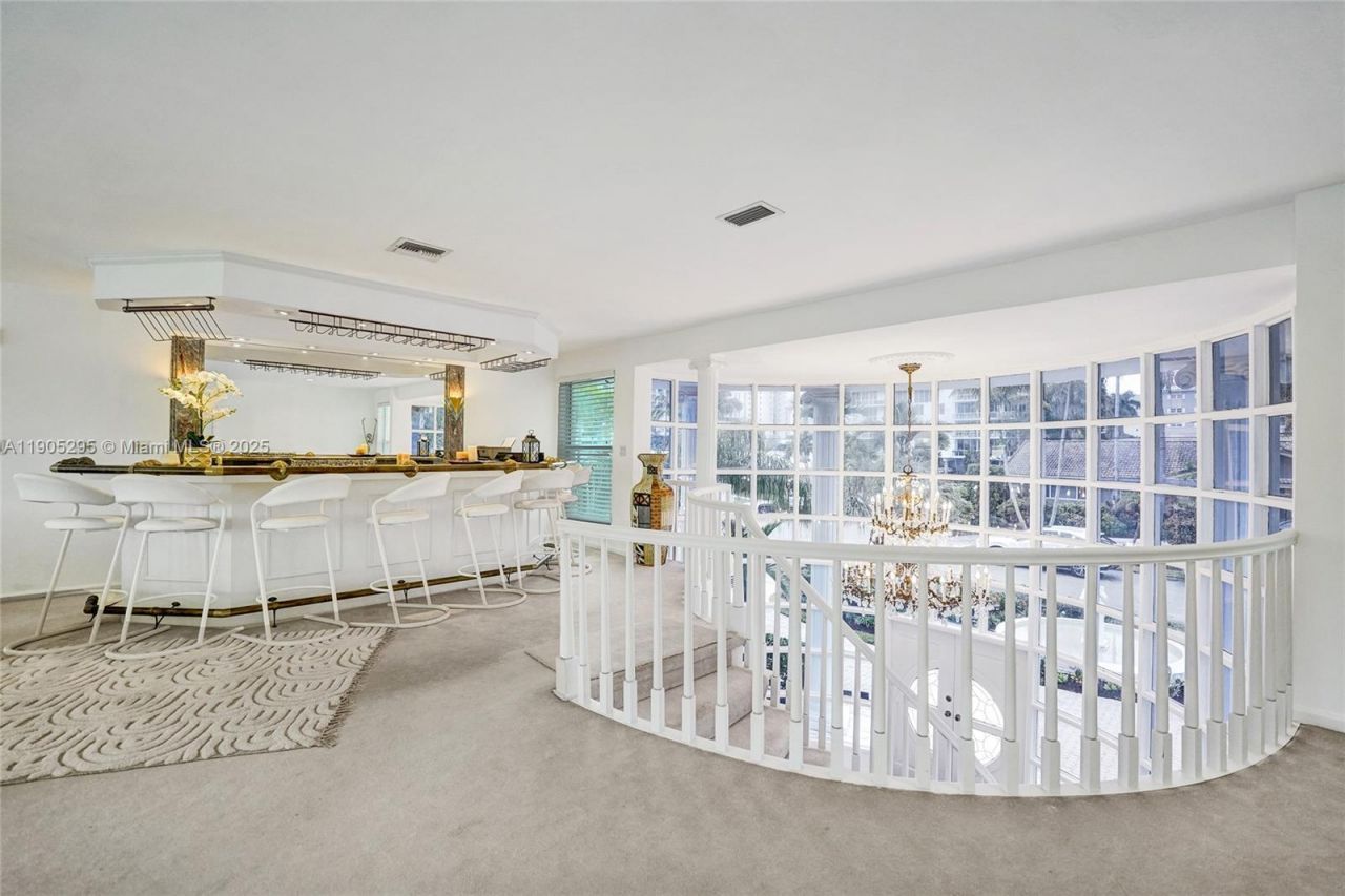 2889 NE 35th St, Fort Lauderdale, FL 33306 Photo