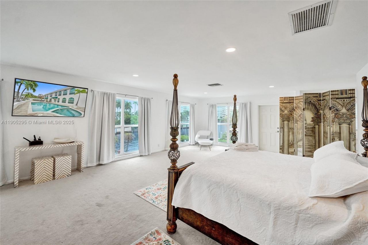 2889 NE 35th St, Fort Lauderdale, FL 33306 Photo