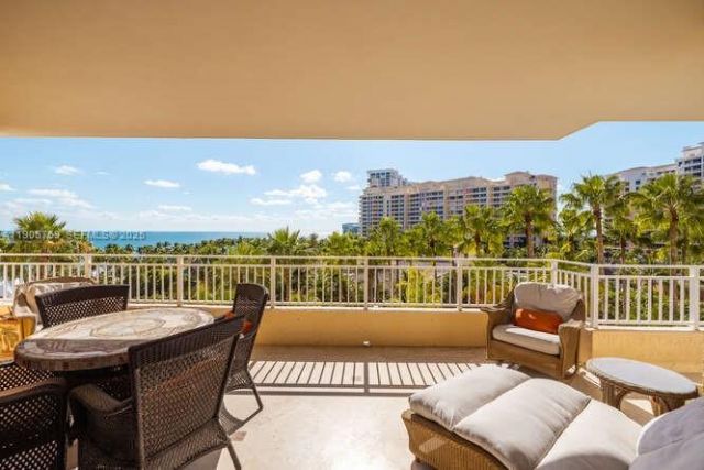 791 SE Crandon Blvd, Unit 703, Key Biscayne, FL 33149 Photo