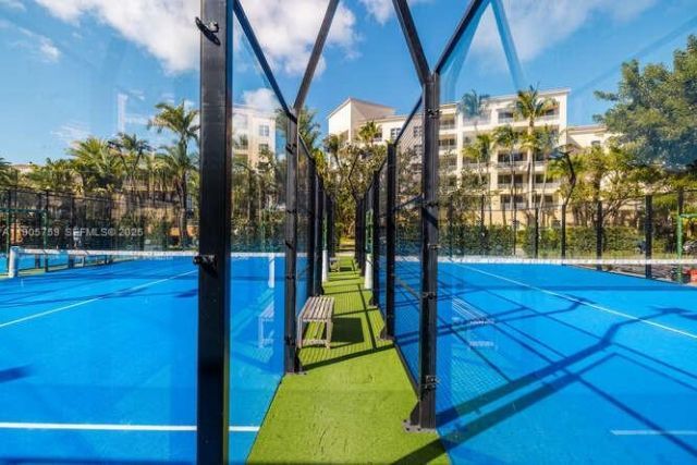 791 SE Crandon Blvd, Unit 703, Key Biscayne, FL 33149 Photo