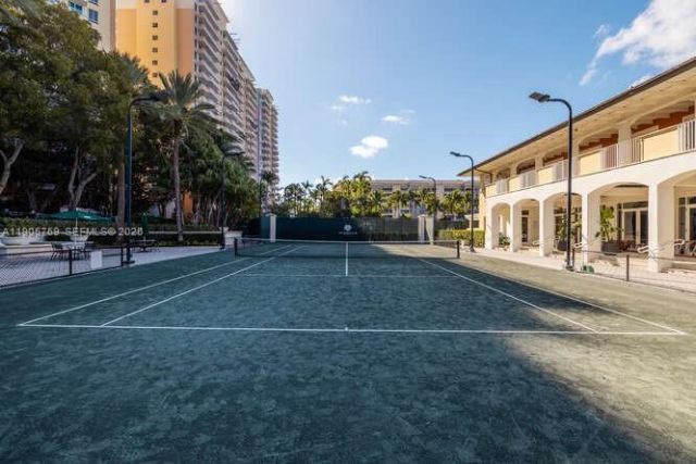 791 SE Crandon Blvd, Unit 703, Key Biscayne, FL 33149 Photo