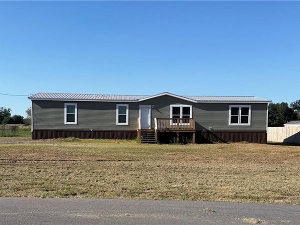 8600 Beverly Gardens Drive S, Irvington, AL 36544