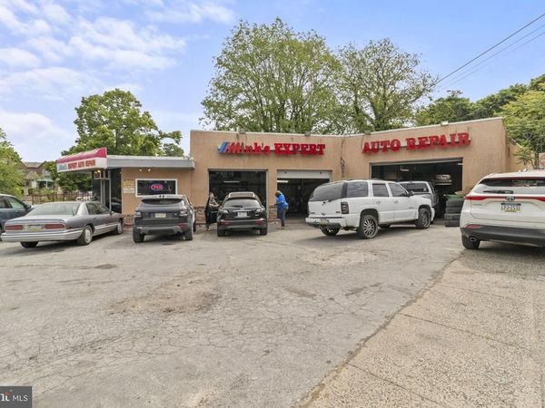 7250 MARSHALL ROAD, UPPER DARBY, PA 19082