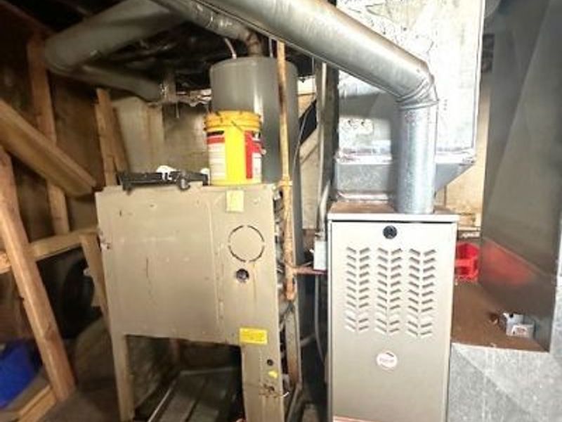 2082 W 98th Street, Cleveland, OH 44102 Photo 17