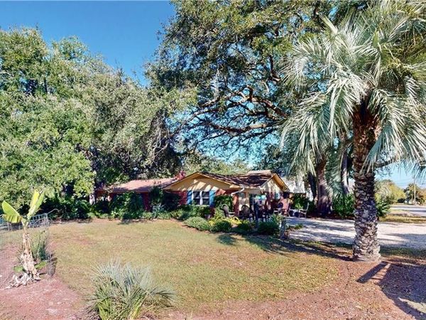 913 N Beachview Drive, Jekyll Island, GA 31527
