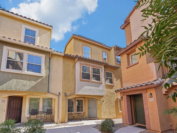 7722 W PIPESTONE Place, Phoenix, AZ 85035