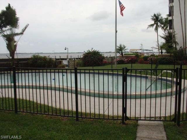2350 W 1st St, Unit 606, Fort Myers, FL 33901 Photo