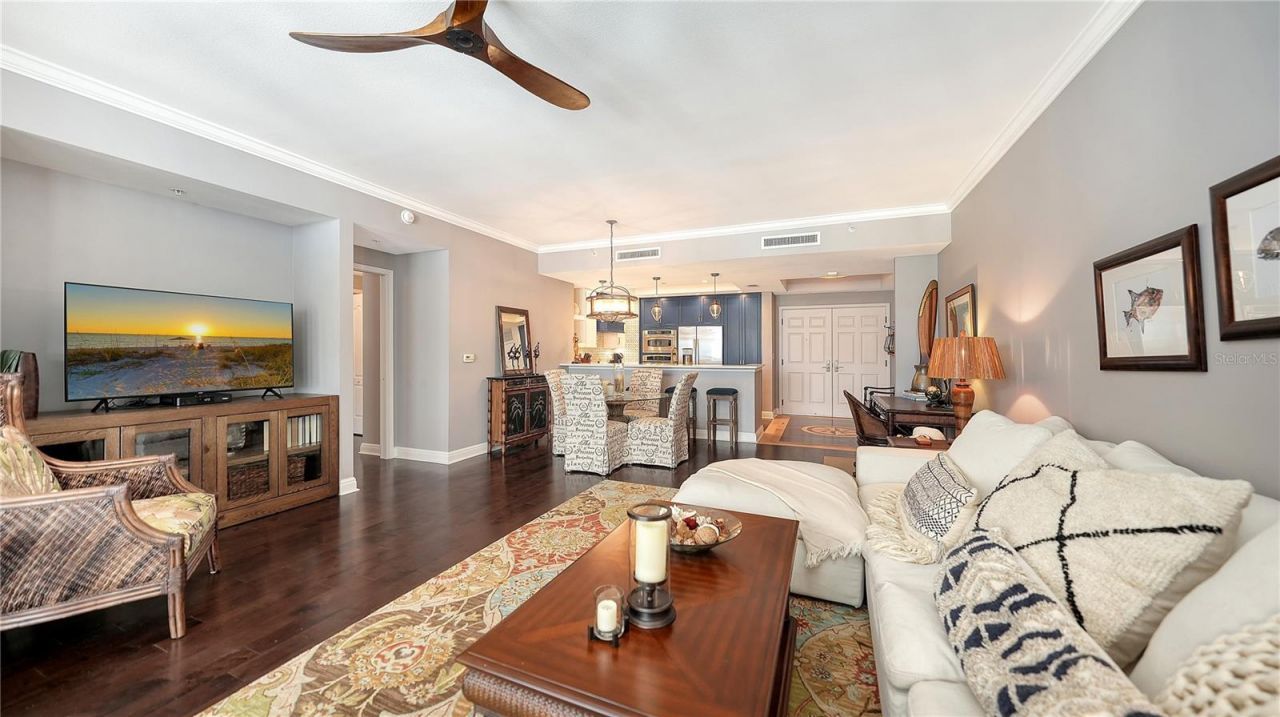 50 Central Avenue, Unit 14B, Sarasota, FL 34236 Photo