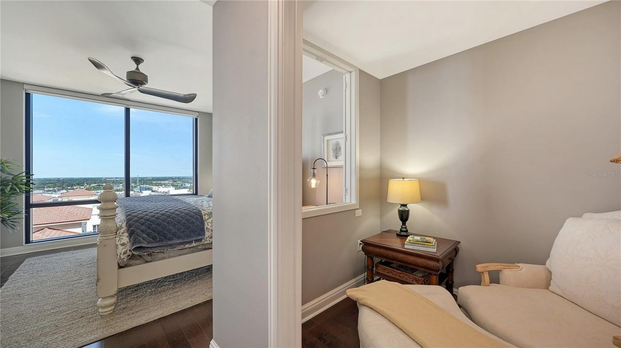 50 Central Avenue, Unit 14B, Sarasota, FL 34236 Photo