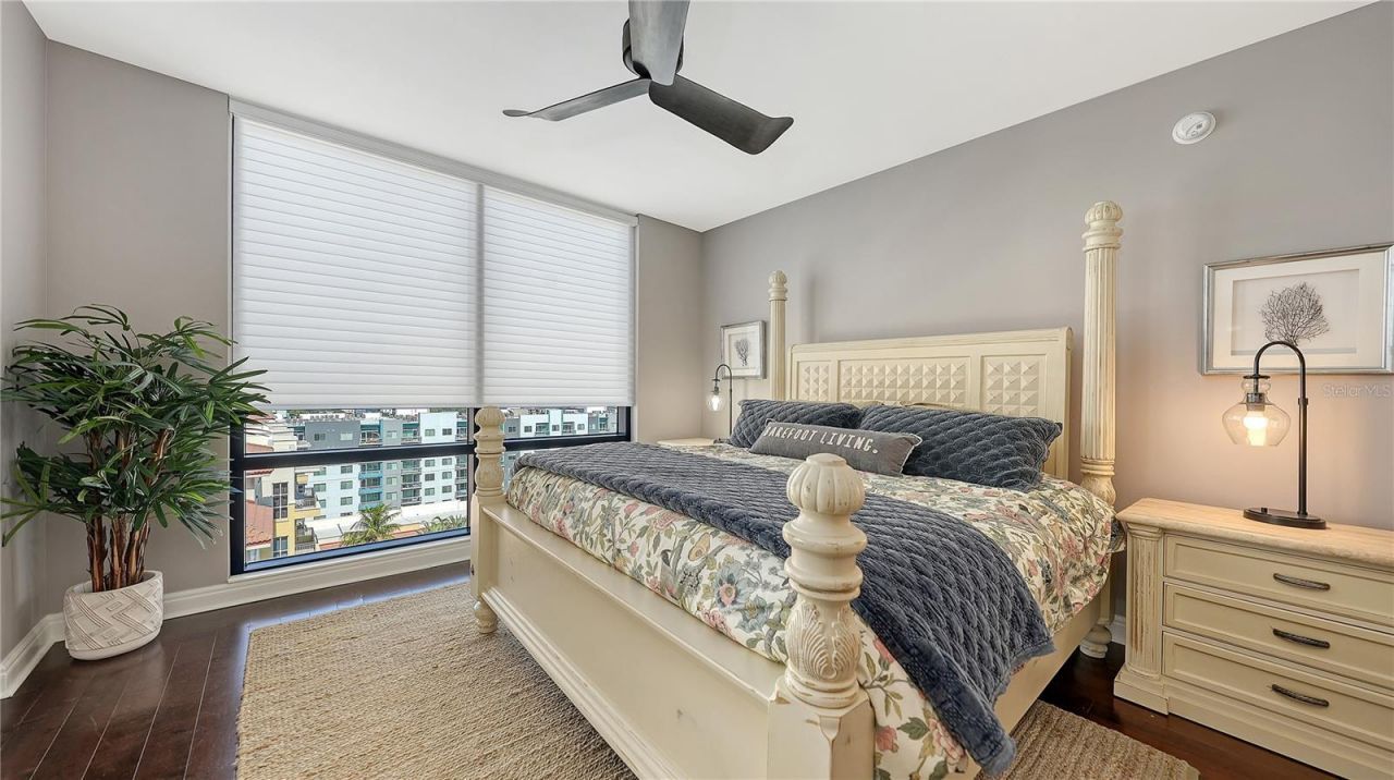 50 Central Avenue, Unit 14B, Sarasota, FL 34236 Photo