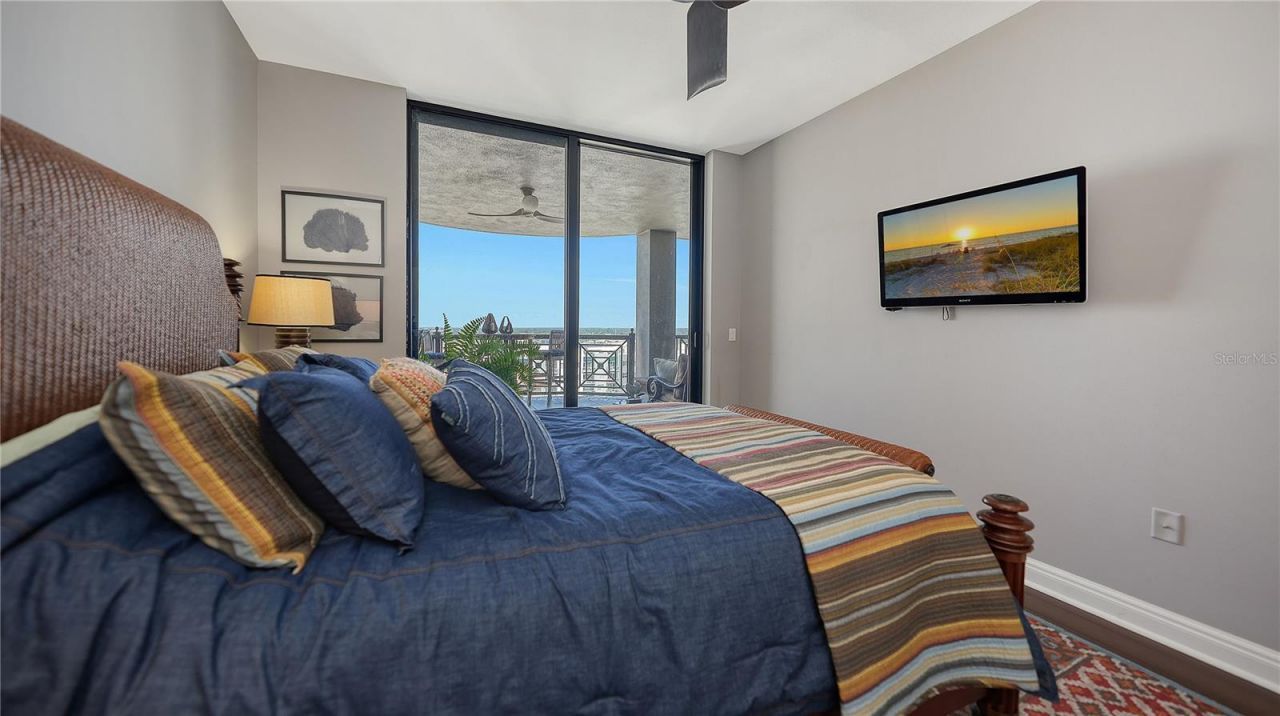 50 Central Avenue, Unit 14B, Sarasota, FL 34236 Photo