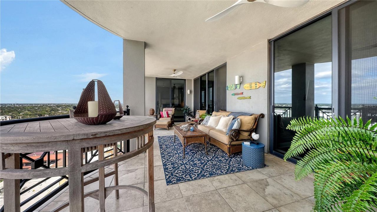 50 Central Avenue, Unit 14B, Sarasota, FL 34236 Photo