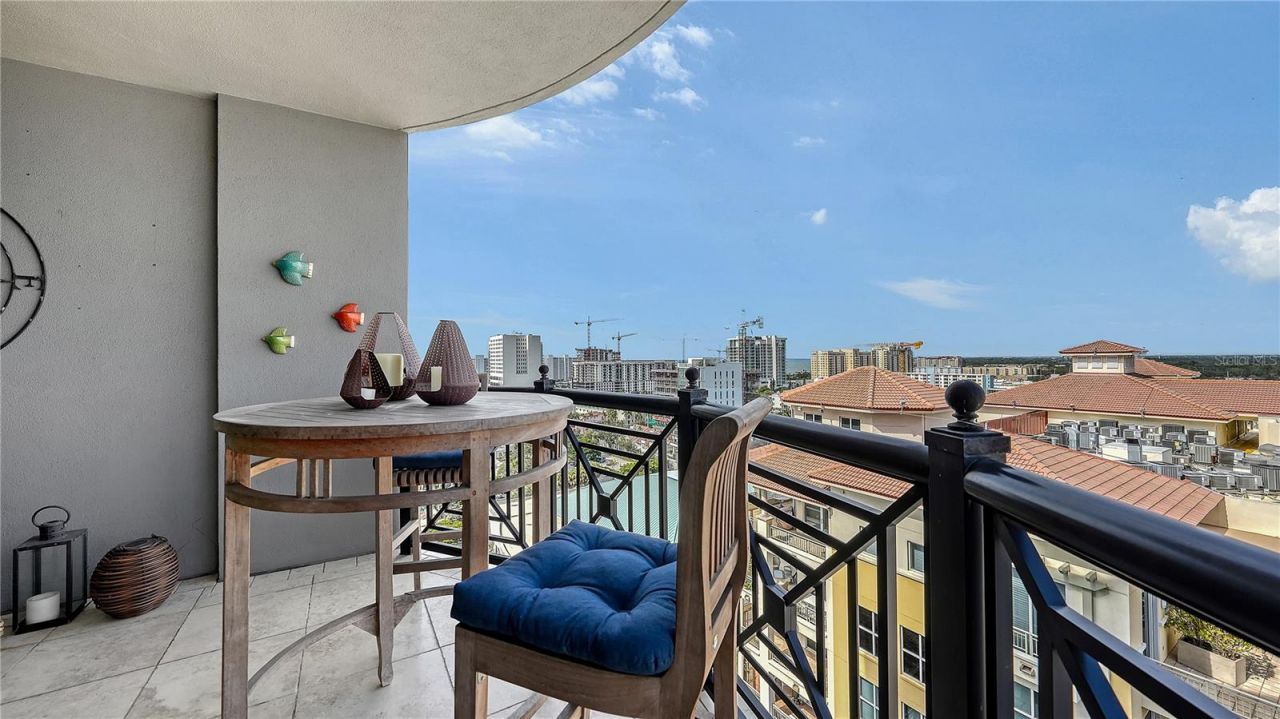 50 Central Avenue, Unit 14B, Sarasota, FL 34236 Photo