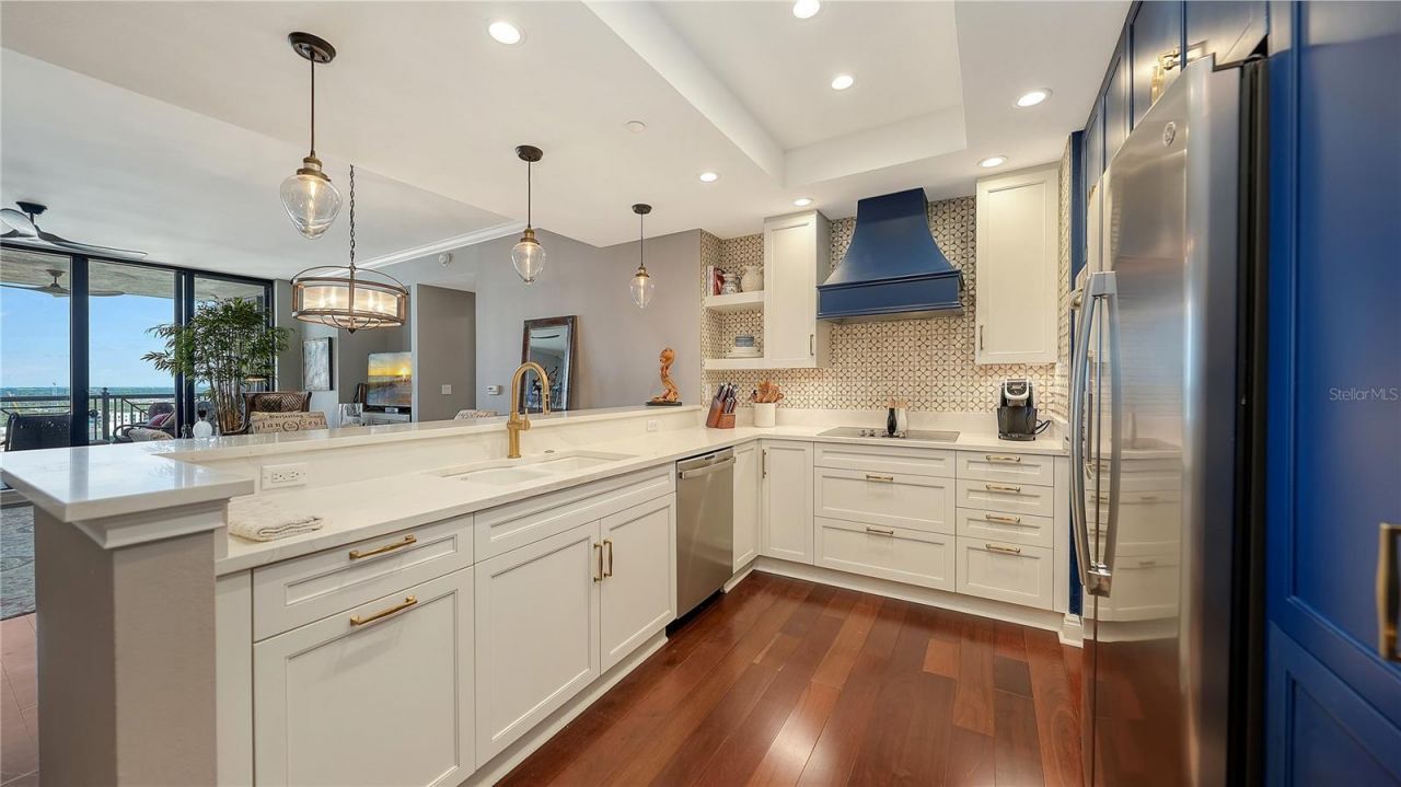 50 Central Avenue, Unit 14B, Sarasota, FL 34236 Photo