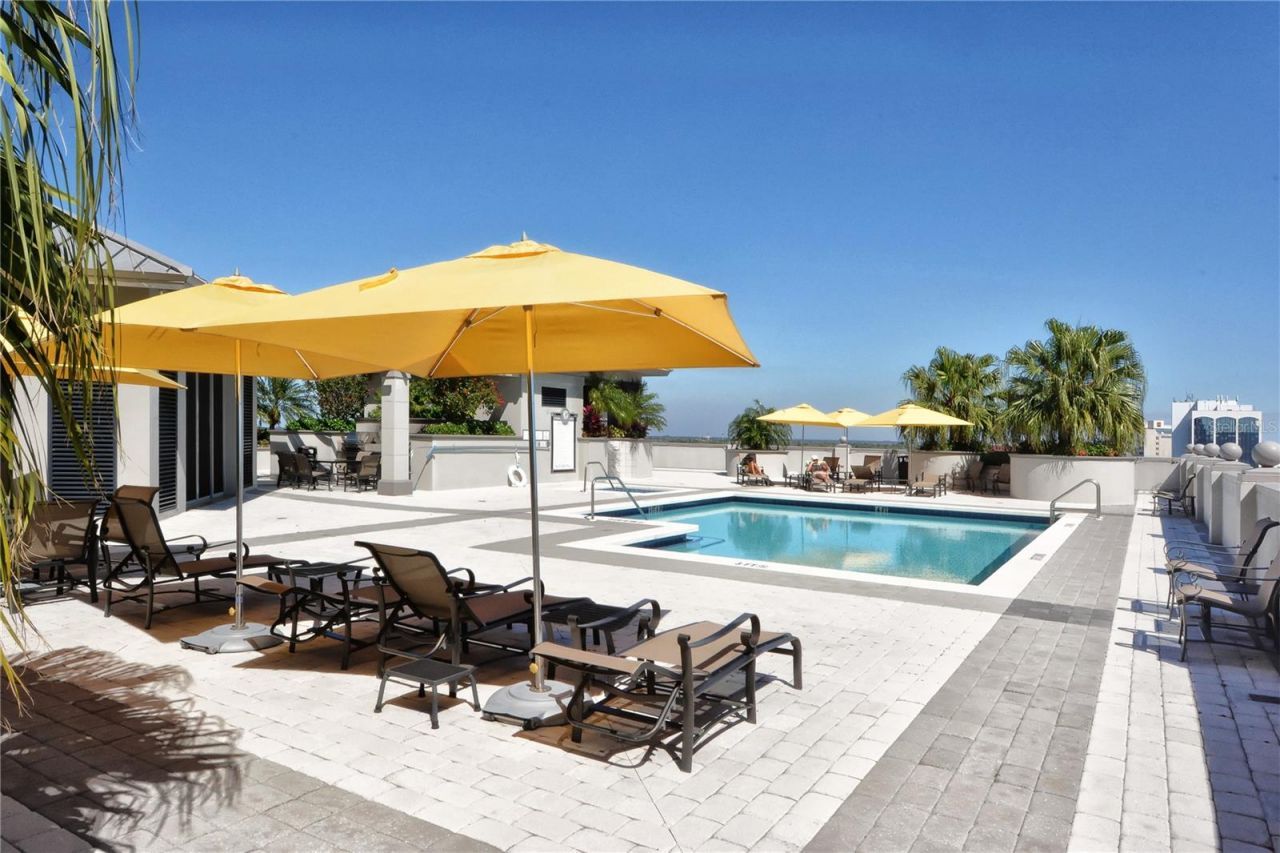 50 Central Avenue, Unit 14B, Sarasota, FL 34236 Photo