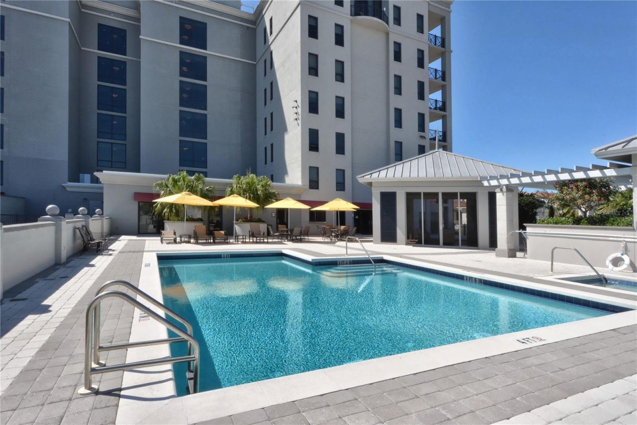 50 Central Avenue, Unit 14B, Sarasota, FL 34236 Photo