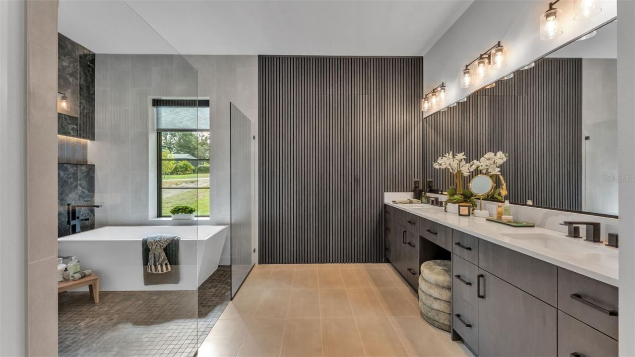 2716 Delphi Hills Way, Lakeland, FL 33812 Photo