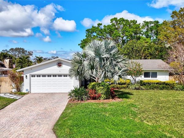 1389 47TH AVENUE NE, ST PETERSBURG, FL 33703