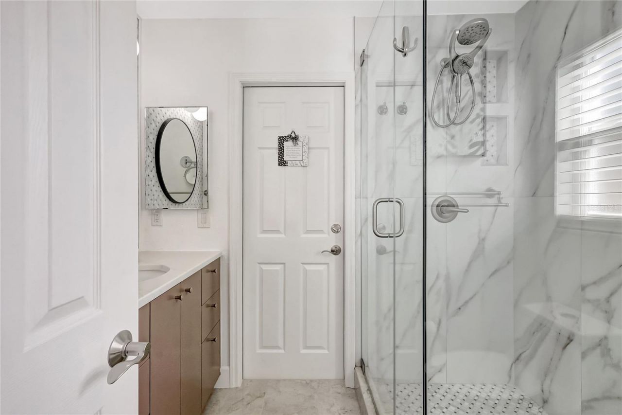 1389 47th Avenue Ne, Saint Petersburg, FL 33703 Photo