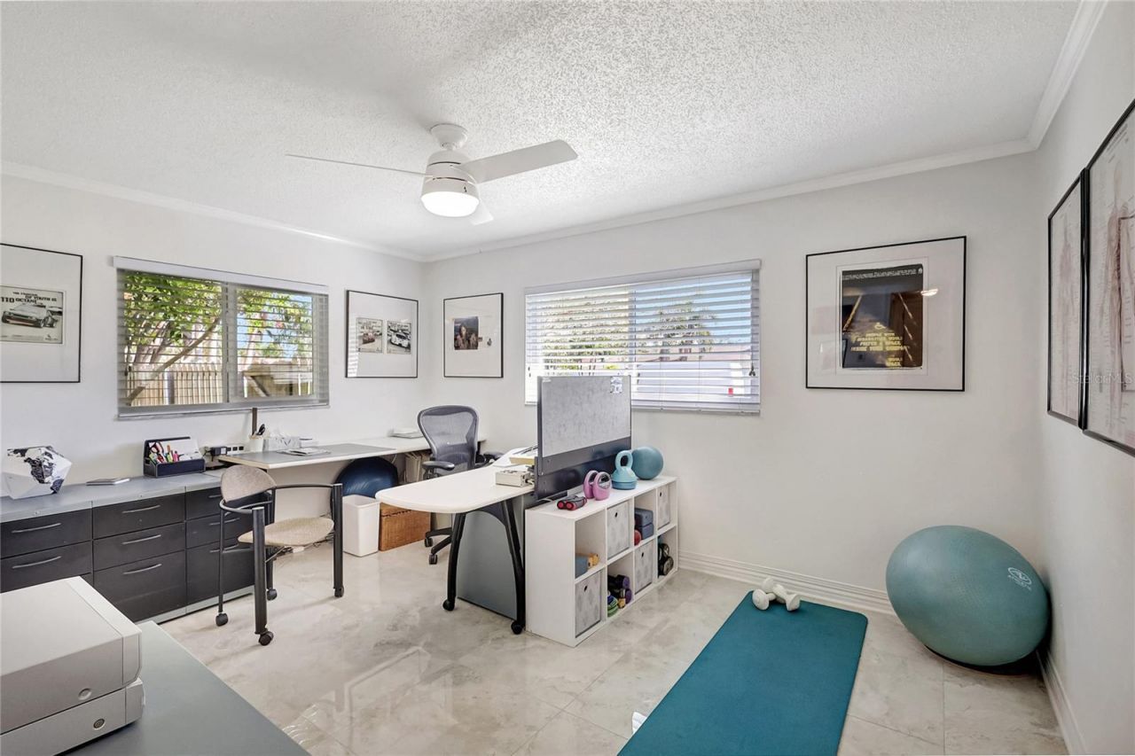 1389 47th Avenue Ne, Saint Petersburg, FL 33703 Photo