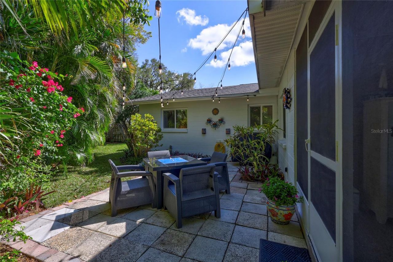 1389 47th Avenue Ne, Saint Petersburg, FL 33703 Photo