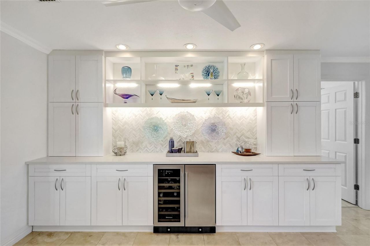 1389 47th Avenue Ne, Saint Petersburg, FL 33703 Photo