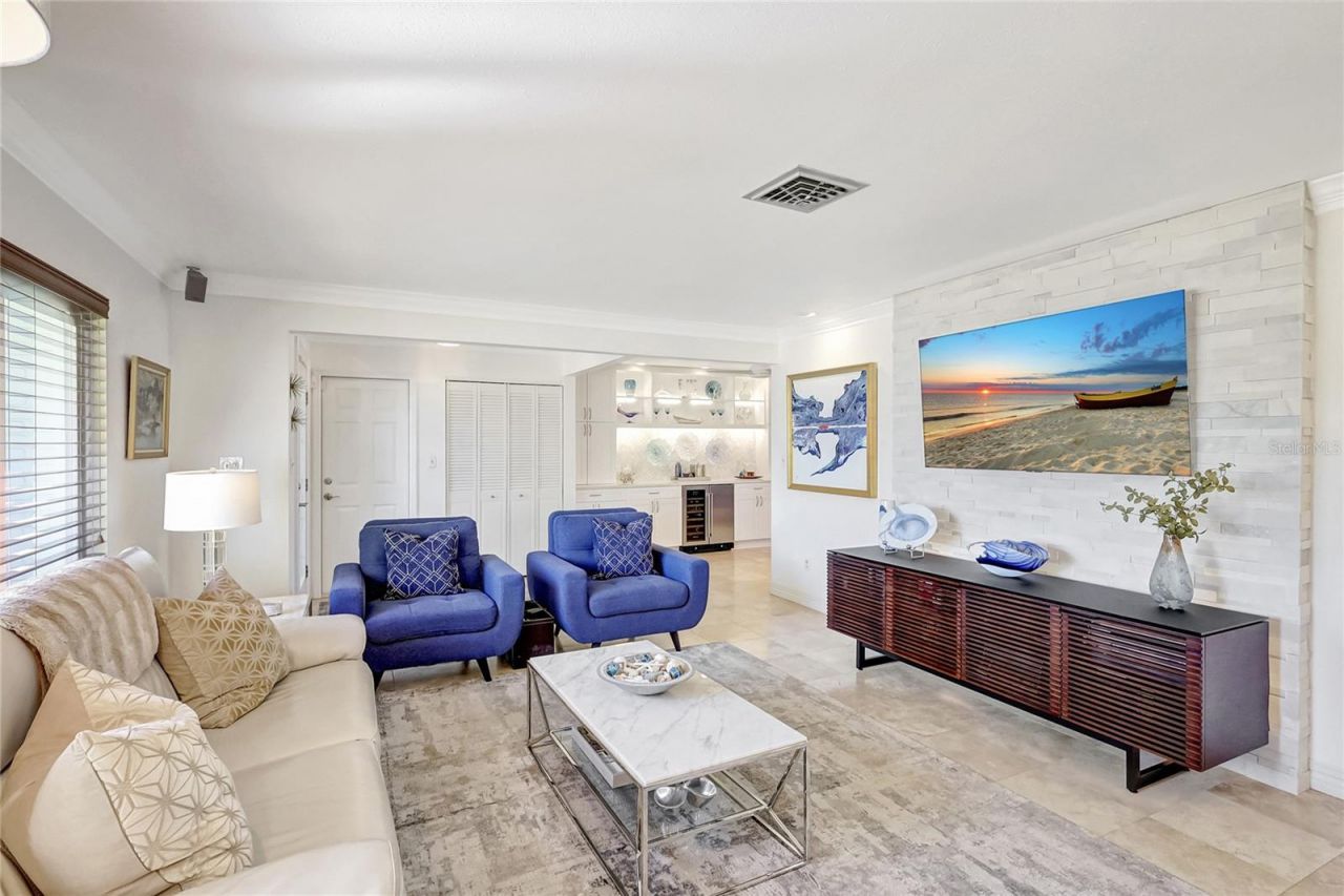 1389 47th Avenue Ne, Saint Petersburg, FL 33703 Photo