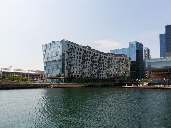 300 Pier 4 Blvd, Unit 7G, Boston, MA 02210