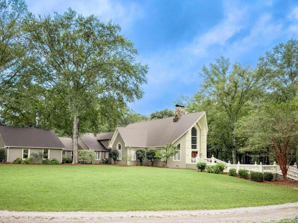 933 S Bethel Road, Decatur, AL 35603