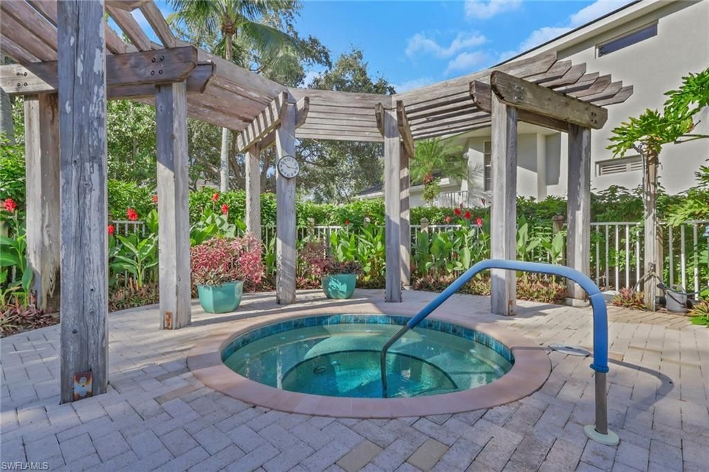 3471 Pointe Creek Ct, Unit 201, Bonita Springs, FL 34134 Photo