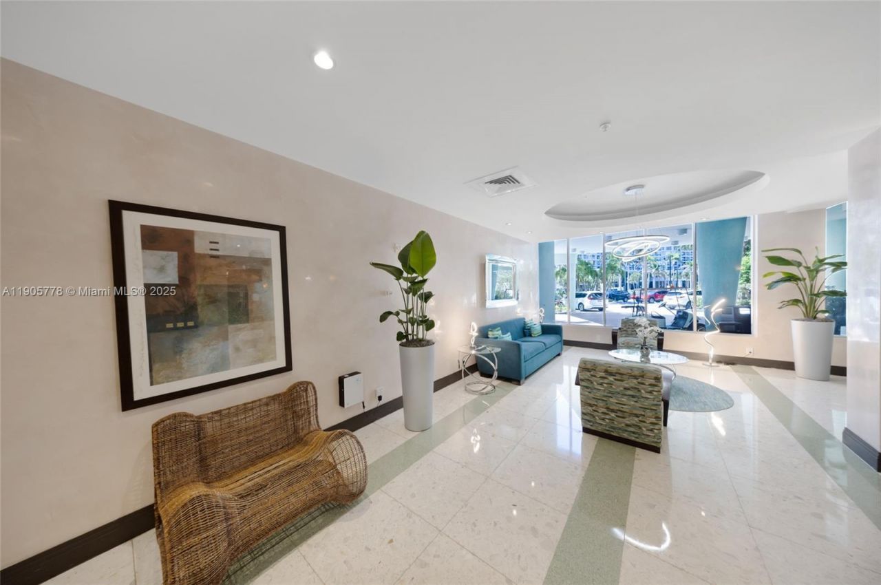 3801 S Ocean Dr, Unit 15R, Hollywood, FL 33019 Photo