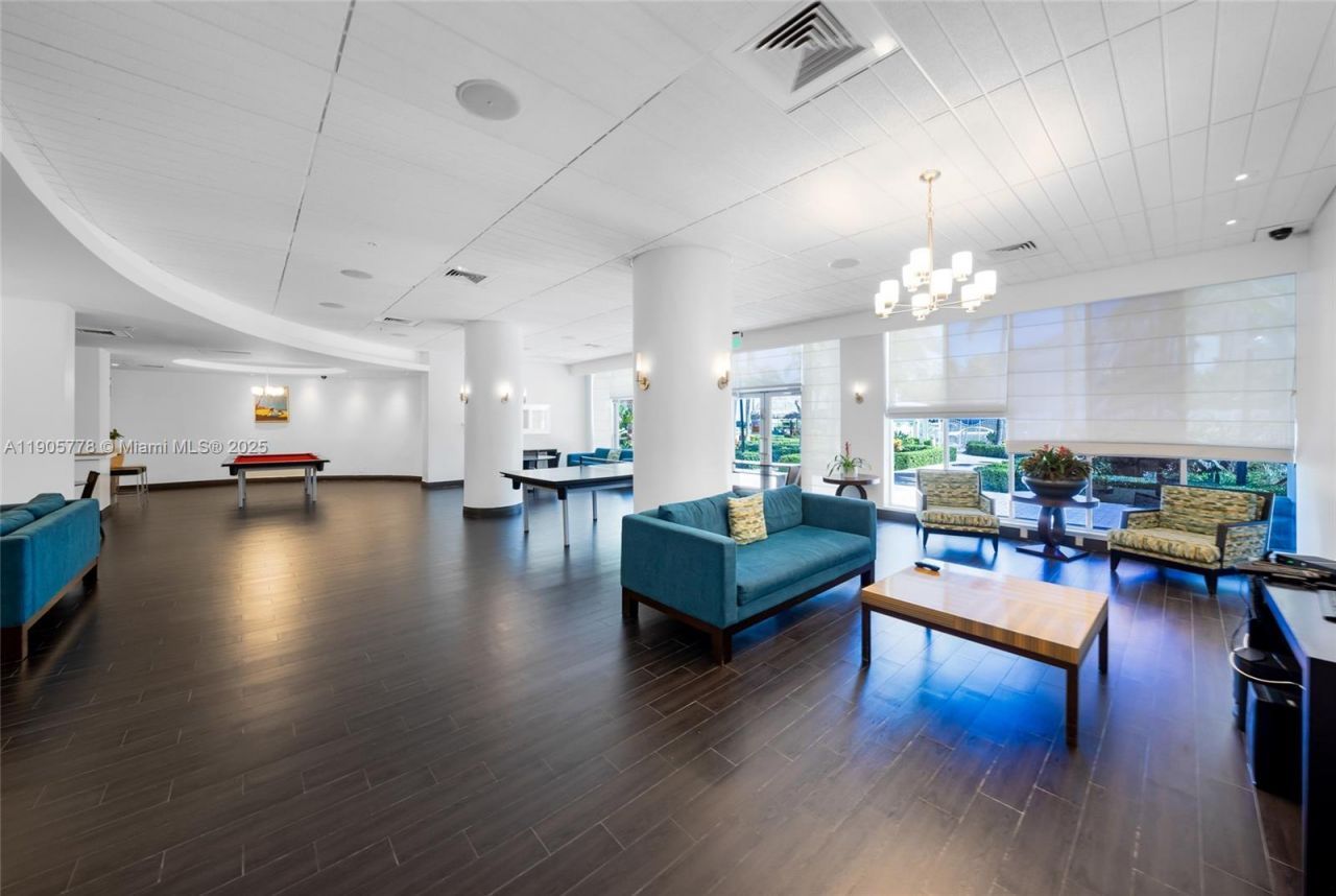 3801 S Ocean Dr, Unit 15R, Hollywood, FL 33019 Photo